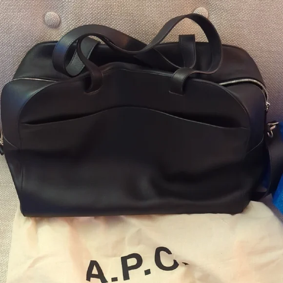A.P.C. Betty Black Leather Duffel Bag - Picture 5 of 5